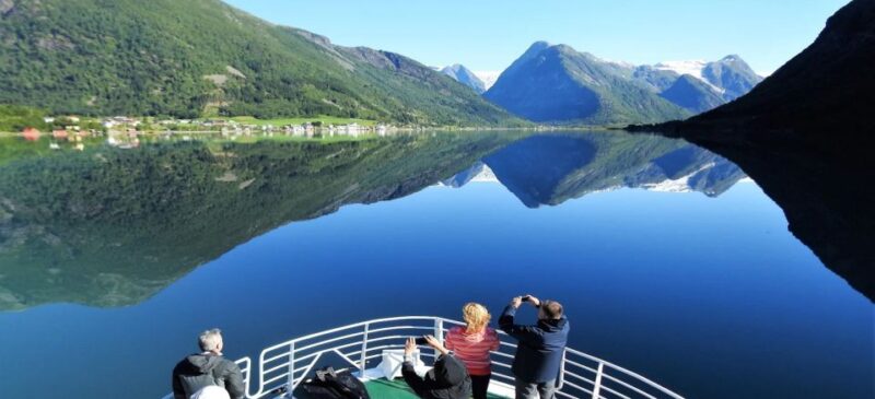 From Balestrand: Fjord Cruise to Fjærland- Round Trip - Departure and Arrival Times