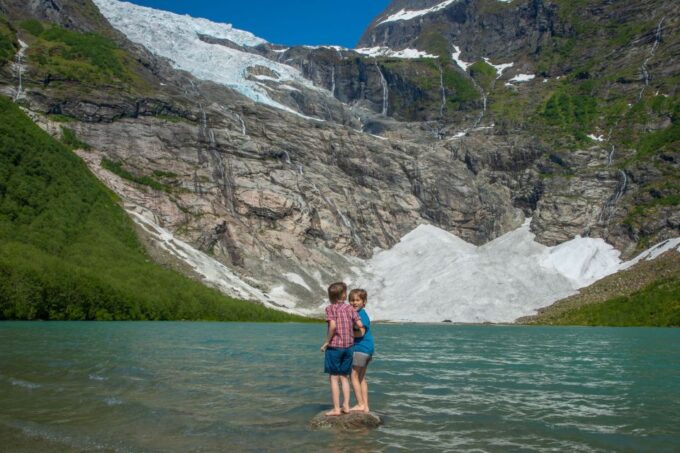 From Balestrand: Guided Fjord & Glacier Tour to Fjærland - Customer Feedback