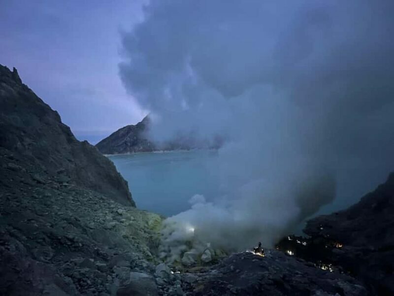 From Bali/Banyuwangi: Ijen Blue Fire Midnight Group Tour - FAQ