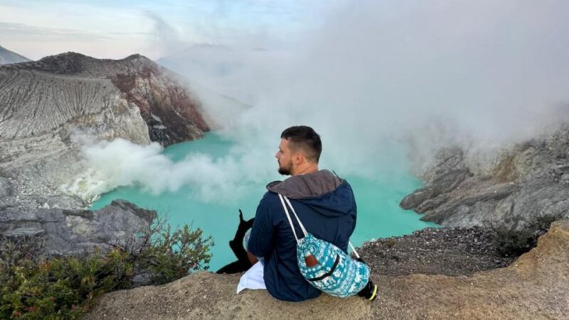 From Bali: Ijen Blue Fire & Mount Bromo 3D - Key Points