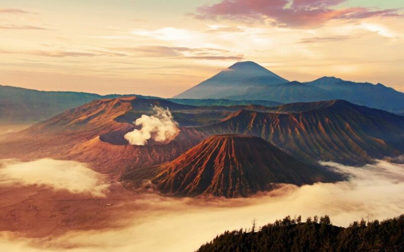 From Bali: Ijen Crater and Mount Bromo 3D2N Tour - Inclusions