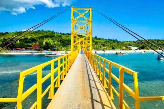 From Bali: Manta Rays Snorkeling & Nusa Lembongan Tour - Frequently Asked Questions
