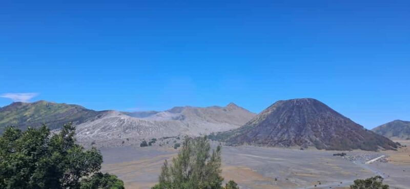 From Bali or Yogyakarta: 4 day Tour Java for Mt Ijen & Bromo - Yogyakarta’s UNESCO Temples