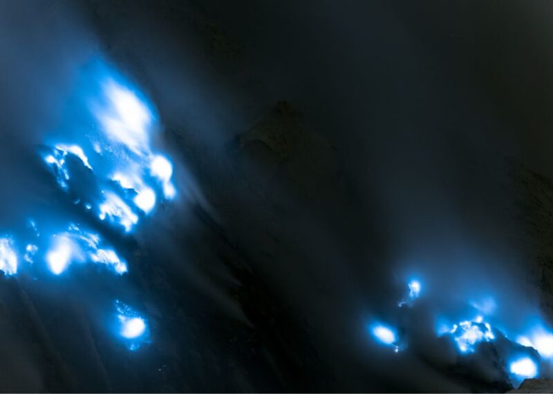 From Bali: Private Mount Ijen Crater Volcano Midnight Trek - Hiking Experience