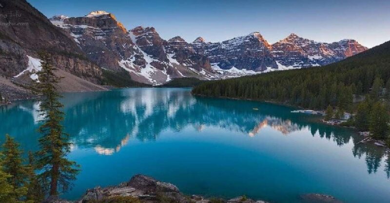 From Banff/Canmore: Moraine Lake and Lake Louise Transfer - Journey to Moraine Lake and Lake Louise