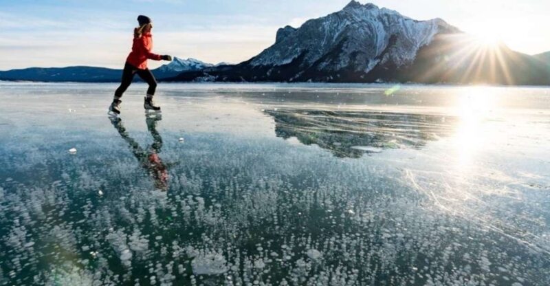 From Banff: Icefields Parkway & Abraham Lake Ice Bubbles - Itinerary Highlights
