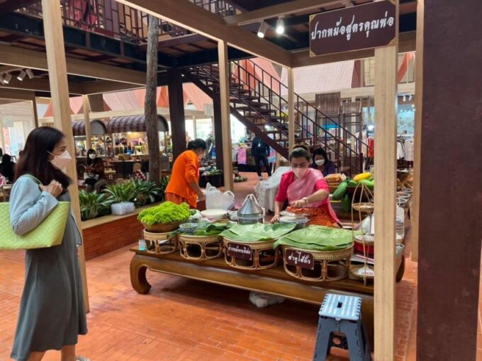 From Bangkok: Ayutthaya Day Tour Small Group - Frequently Asked Questions