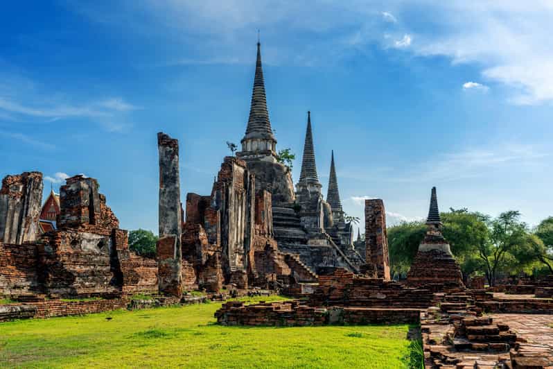 From Bangkok: Ayutthaya Must-Visit Temples With Cafés - Key Points