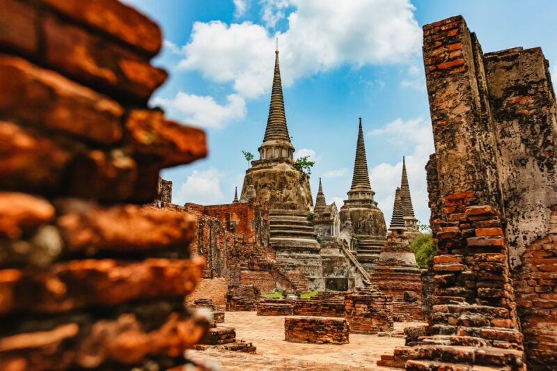 From Bangkok: Ayutthaya Temples Guided Tour With Lunch - Discovering Wat Phra Sri Sanphet