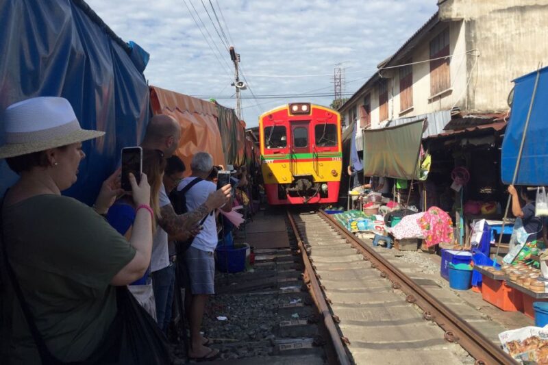 From Bangkok: Floating Market & Ayutthaya Private Day Trip - Inclusions and Exclusions