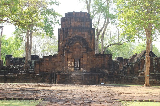 From Bangkok: Kanchanaburi Highlights 1-Day Small Group Tour - Riding the Death Railway