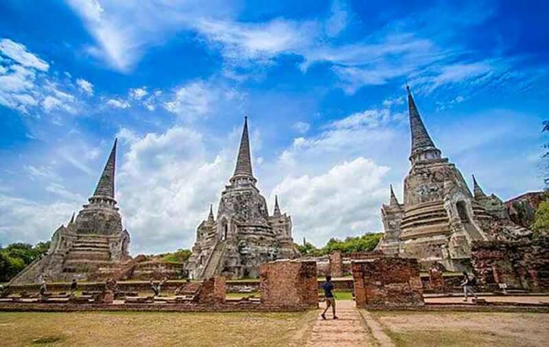 From Bangkok: Tour Ayutthaya + Lunch + Spanish guide - Practical Details and Considerations