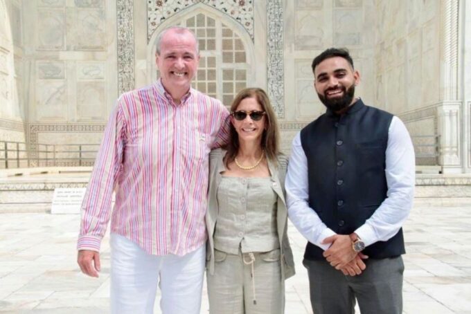 From Banglore: Private All-Inclusive Guided Day Trip to Agra - Booking and Payment Process