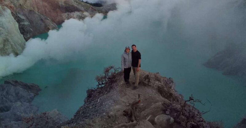 From Banyuwangi: Day Trip to Ijen Volcano With Guided Trek - Key Points