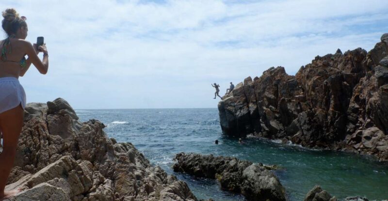 From Barcelona: Cliffs, Coves & Hiking in Costa Brava - Dip and Cliff Jump Adventure