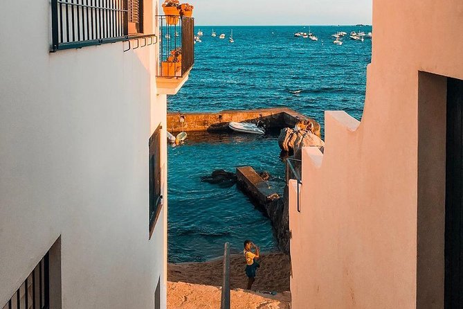 From Barcelona : Girona and Costa Brava Combo Tour (With Hotel Pickup) - Calella De Palafrugell Beach Tour