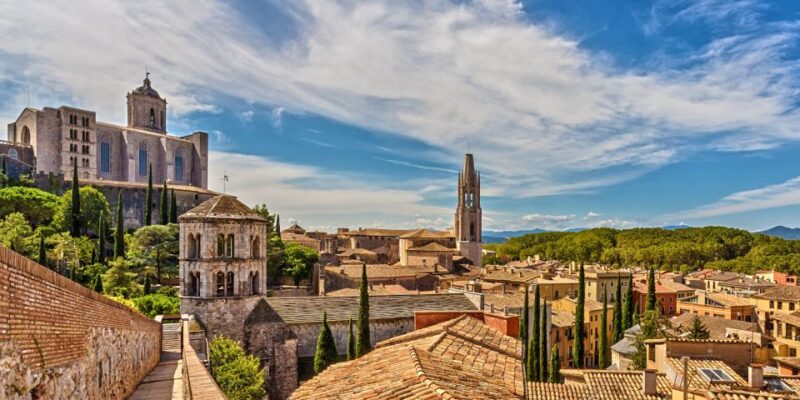 From Barcelona: Girona, Figueres, Dalí Museum, and Cadaqués - Itinerary Highlights