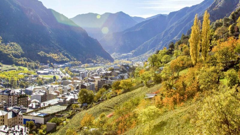 From Barcelona: Guided Day Trip to Andorra and France - Exploring Three Countries