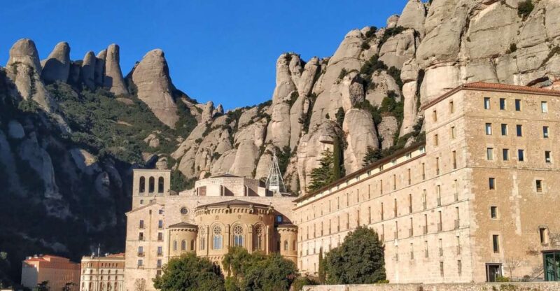 From Barcelona: Montserrat Private Guided Tour and Cable Car - Funicular Aeri De Montserrat