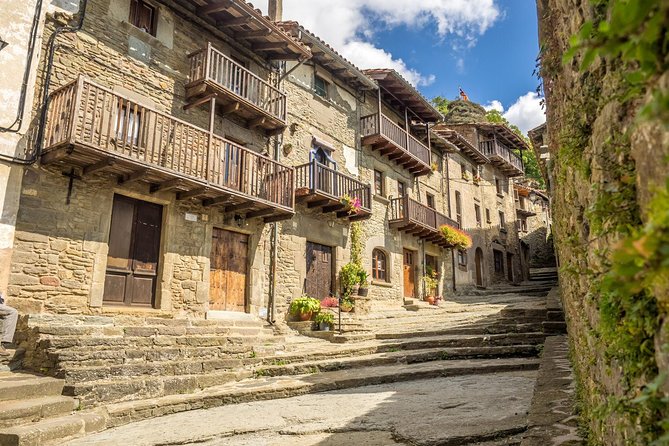 From Barcelona: Pre Pyrenees Scenic Hike & Rupit Medieval Town - Exploring the Collsacabra Cliffs