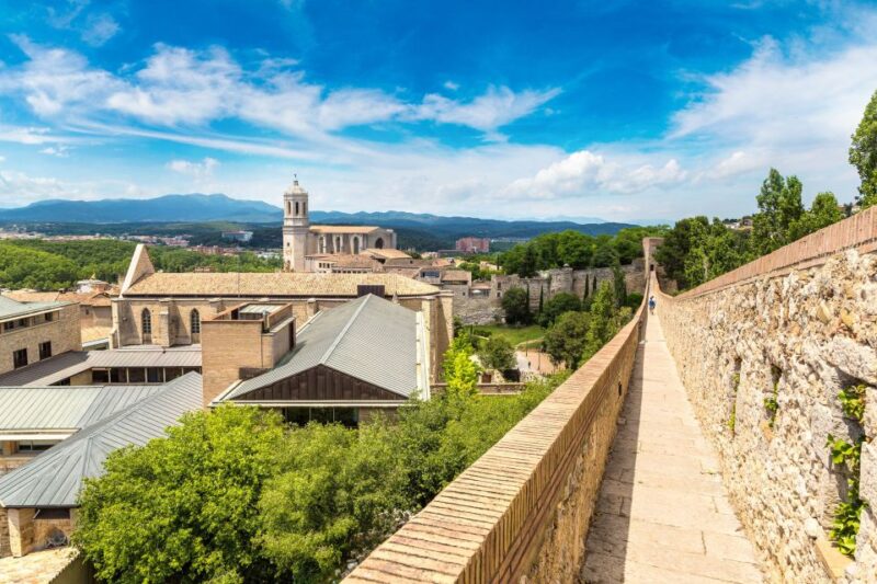 From Barcelona: Private Full-Day Girona & Sitges Guided Tour - Discovering Game of Thrones Locations