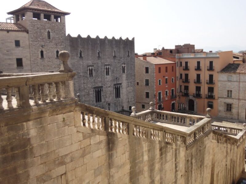 From Barcelona: Private Full-Day Girona & Sitges Guided Tour - Guided Tour of Sitges Monuments