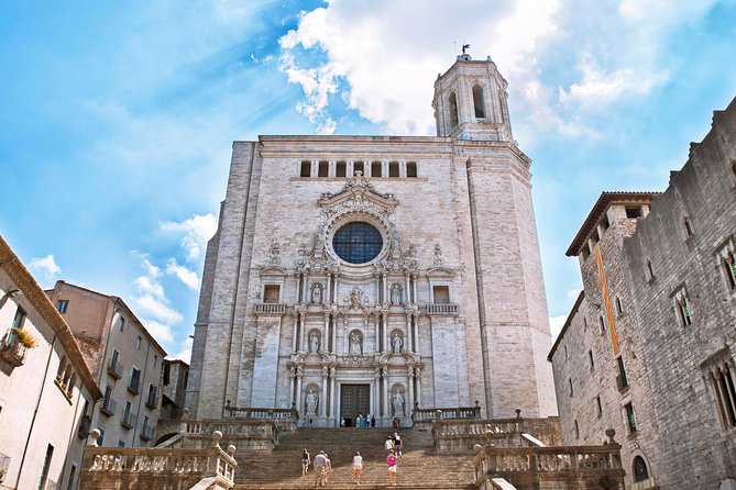 From Barcelona: Private Girona and Figueres With Dali Museum Tour - Girona Exploration
