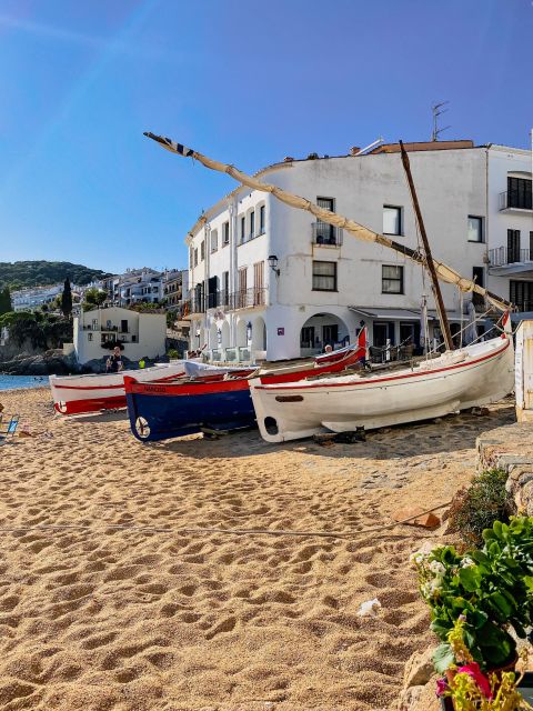 From Barcelona: Small-Group Tour Costa Brava & Dali Museum - Historic Peratallada