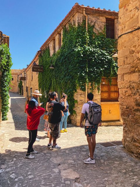 From Barcelona: Small-Group Tour Costa Brava & Dali Museum - Figueres and Dali Museum