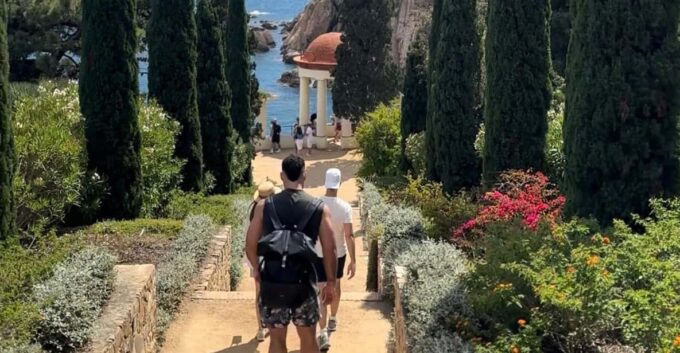 From Barcelona: Wine Tasting and MARIMURTRA Garden & Blanes - Exploration of Blanes