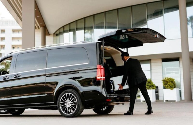 From Bari: 1-Way Private Transfer to Matera - Features of the Private Vehicle