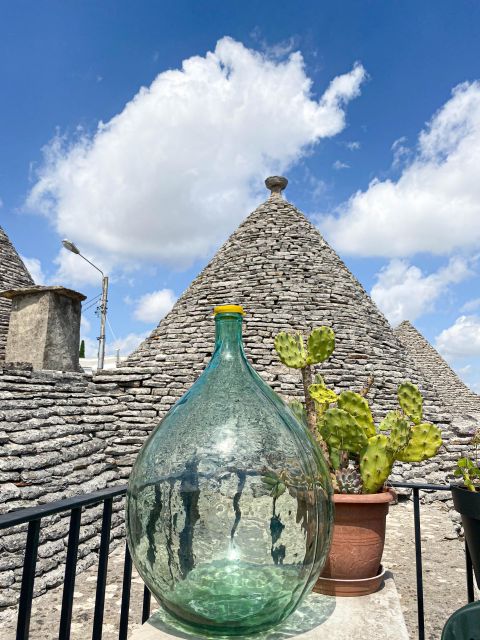 From Bari: Full-Day Tour to Polignano and Alberobello - Detailed Itinerary