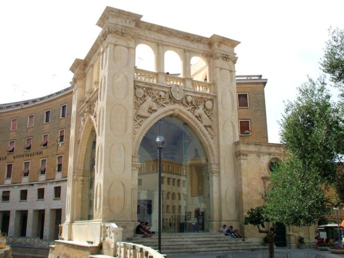 From Bari: Lecce Private Day Tour - Free Time in Lecce