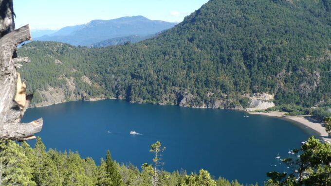 From Bariloche: San Martin De Los Andes and the 7 Lakes Circuit - Villa La Angostura and Seven Lakes