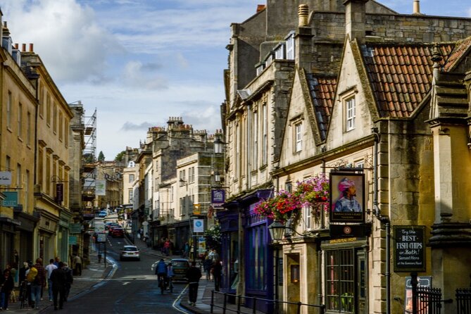 From Bath: Bridgeton Self Guided Walking Tour With an APP - Must-See Attractions and Landmarks