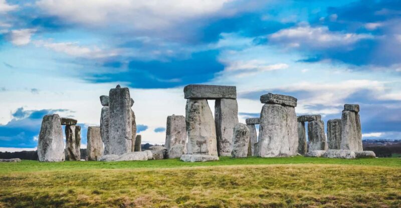From Bath: Stonehenge & the Cotswolds Day Tour With Entry - Destinations Explored