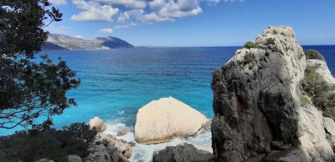 From Baunei: Cala Luna and Dorgali Full-Day Guided Trek - Reaching the Trek Starting Point