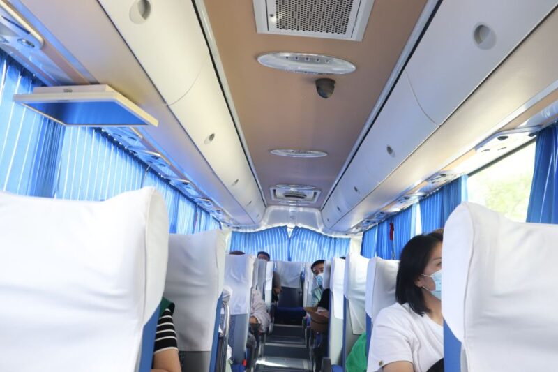 From Beijing: Return Bus Transfer to Badaling Great Wall - Pricing and Duration