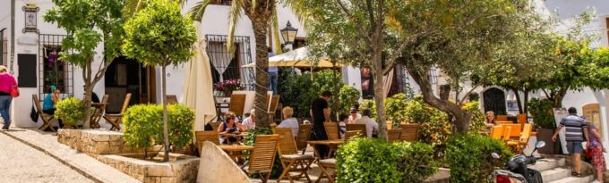 From Benidorm: Guadalest, Altea & Ticket in Algar Waterfalls - FAQ