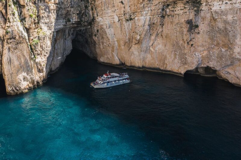 From Benitses/Lefkimmi: Paxos, Antipaxos & Caves Day Cruise - Onboard Experience