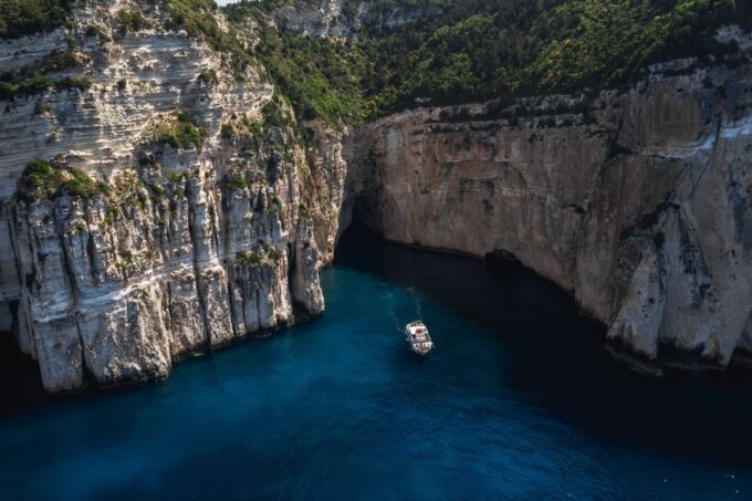 From Benitses/Lefkimmi: Paxos, Antipaxos & Caves Day Cruise - What to Bring