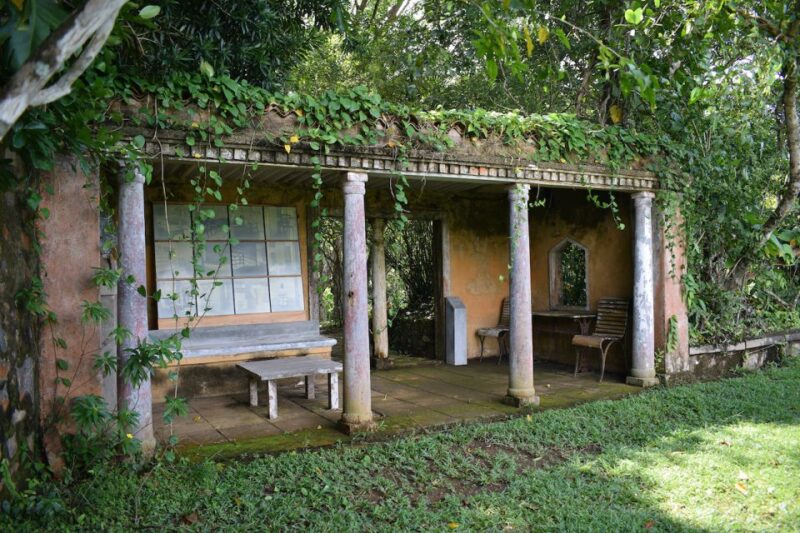 From Bentota or Beruwala: Geoffrey Bawa Country Estate Tour - Geoffrey Bawas Life and Work