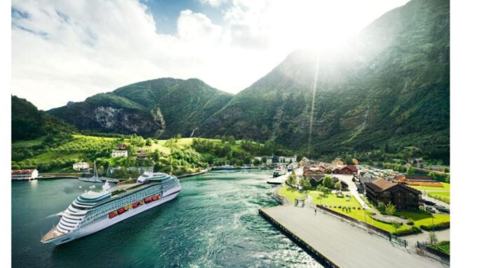 From Bergen: Flåm Flexible Tour With Stegastein Viewpoint - Included Services