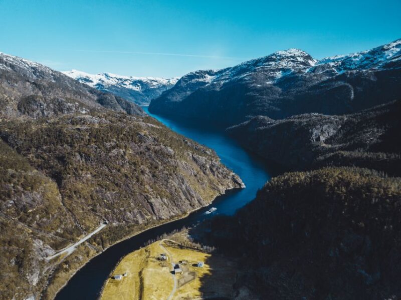 From Bergen: Mostraumen Fjord and Waterfall Cruise - Cruise Experience