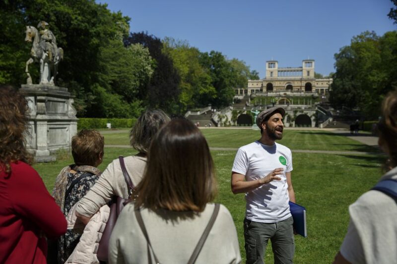 From Berlin: Potsdam Half-Day Tour in Spanish - Meeting Point
