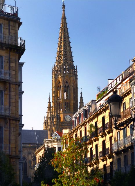 From Bilbao: Biarritz and San Sebastian Full-Day Tour - Igeldo: Photo Stop and Scenic Views