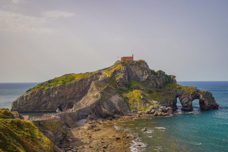 From Bilbao: Gaztelugatxe, Bermeo and Gernika Tour - Scaling the 241 Steps