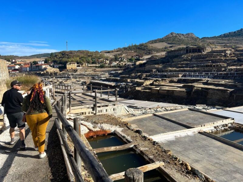 From Bilbao or San Sebastian: Vitoria-Gasteiz and Salou. - Key Points