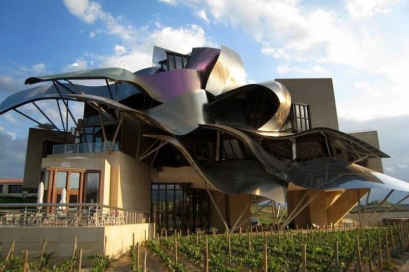 From Bilbao: Rioja Architecture and Wine Tour - Traditional Riojano Lunch