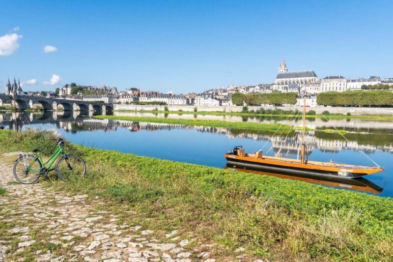 From Blois: Chambord, Wine & Cycling - Cancellation Policy